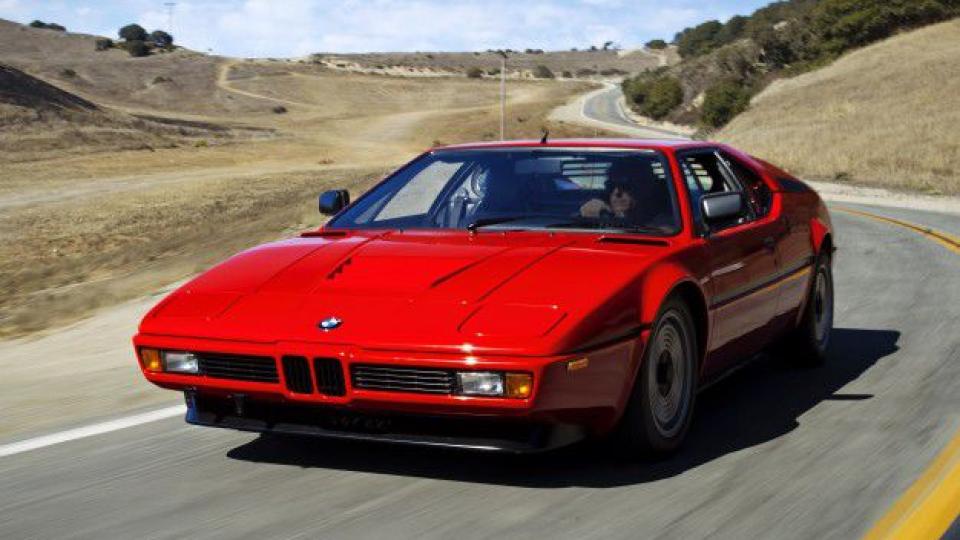 Уникално! Вижте в какво превърнаха два разбити суперавтомобила BMW M1 (СНИМКИ/ВИДЕО)