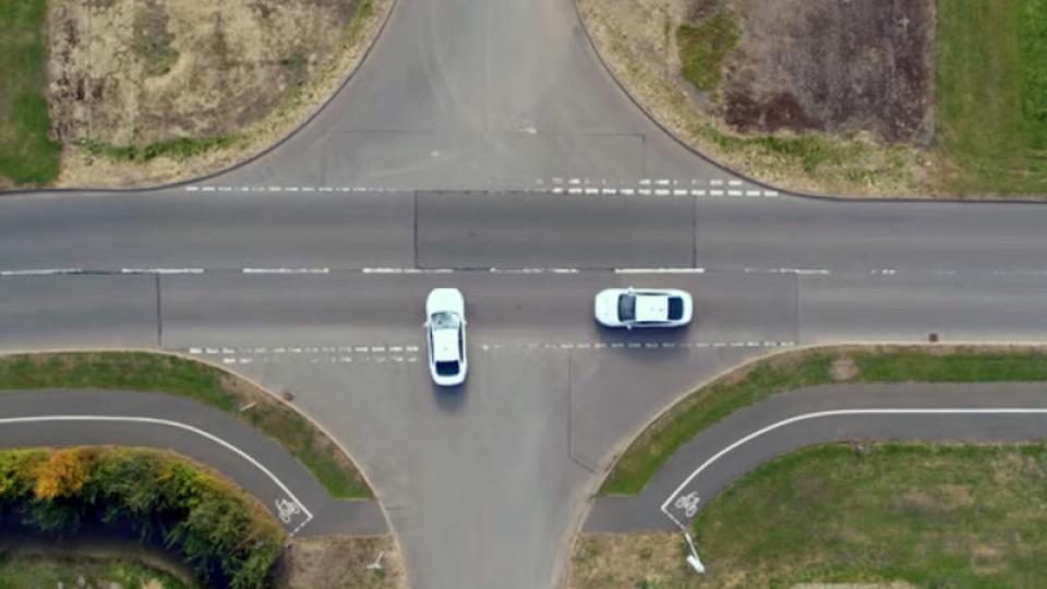 Ford предлага да се откажем от светофарите (ВИДЕО)