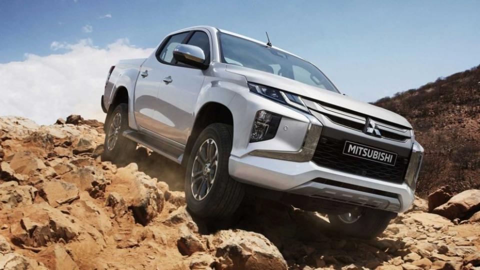 Съвсем различен: СНИМКИ и характеристики на новия агресивен, но стилен Mitsubishi L200