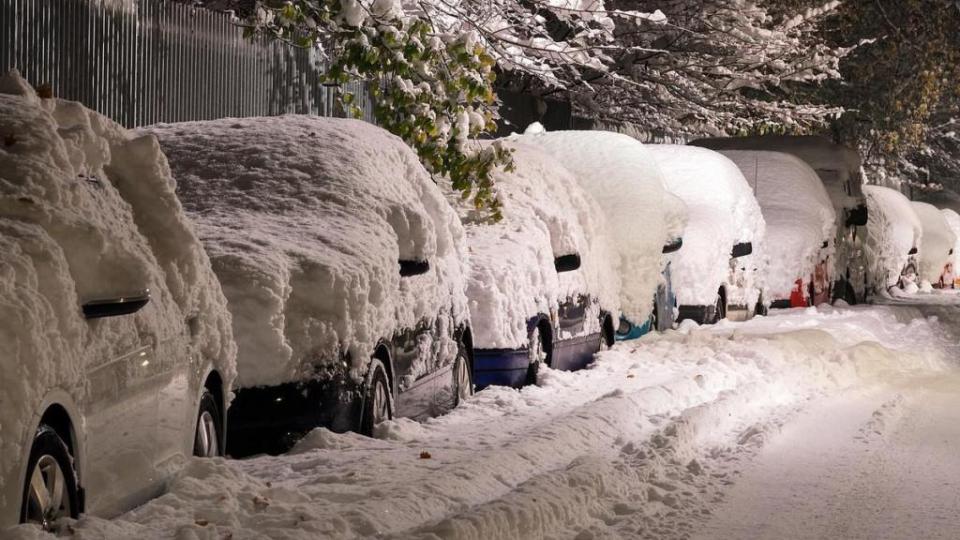 Най-големите грешки на шофьорите при паркиране зимата