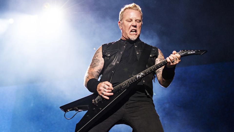 Показват зашеметяващата автоколекция на фронтмена на Metallica СНИМКИ