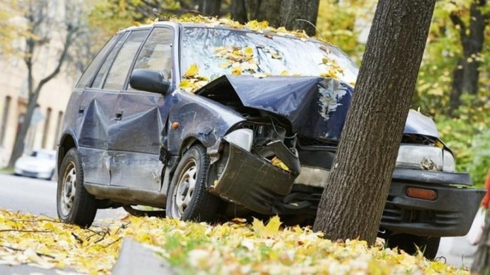 Кои признаци в салона на колата показват, че тя е участвала в ПТП