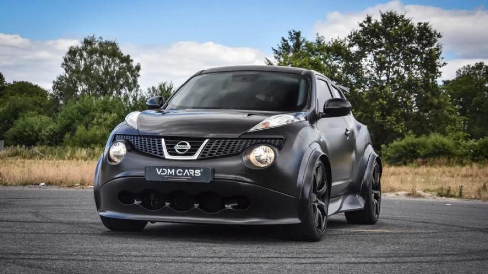 Продава се уникален и невероятно модифициран Nissan Juke СНИМКИ