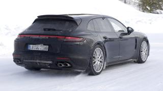 Новият Porsche Panamera бе разсекретен в мрежата СНИМКИ