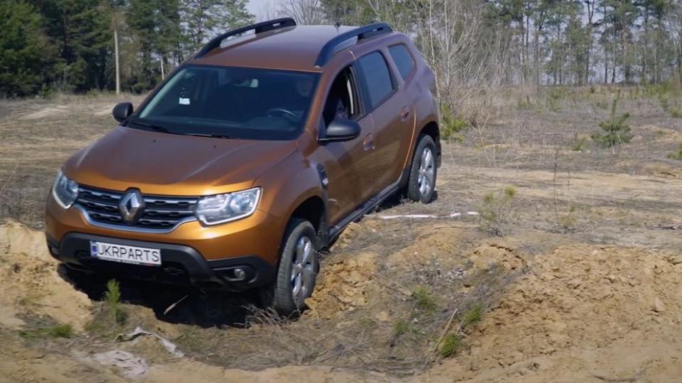 Ето какво се случи с нов Renault Duster след 90 000 км ВИДЕО