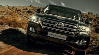 Подготвят следващото поколение на Toyota Land Cruiser: СНИМКИ