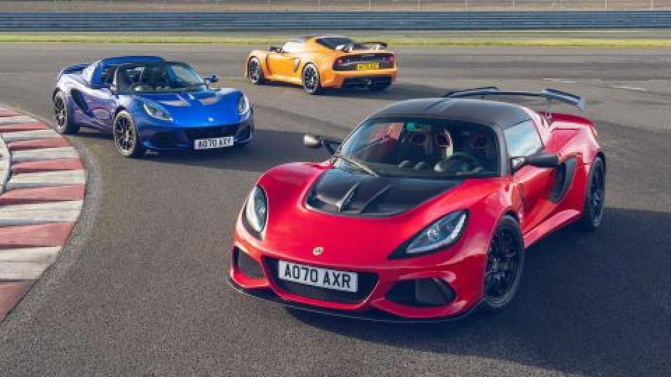 Lоtus напомпа Elise и Exige като за последно СНИМКИ