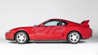 Продава се Toyota Supra, която не се е появявала на улицата от 22 години ВИДЕО