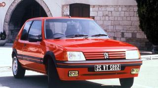 Как Peugeot 205 удари жестоко по продажбите на Volkswagen Golf GTI