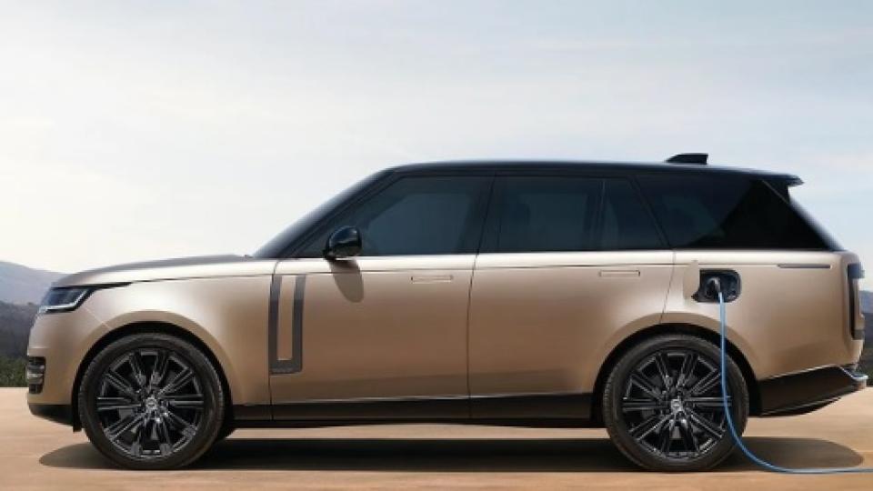 Пробегът само на ток на новия Range Rover удиви дори шефовете на компанията СНИМКИ