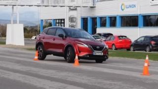 Кросоувърът Nissan Qashqai впечатли експертите със своята управляемост ВИДЕО