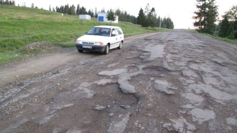 Това са най-ценните съвети за шофиране по лоши пътища