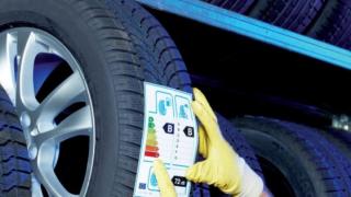 Етикетът на ЕС за автомобилни гуми помага да не се допуснат важни грешки при покупка