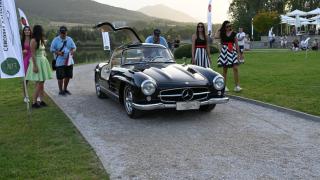 Mercedes-Benz 300SL (W189) от 1956 г. грабна голямата награда на Concours d’Elegance 2023