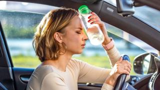 3 метода да се спасим от жегата при пътуване с кола