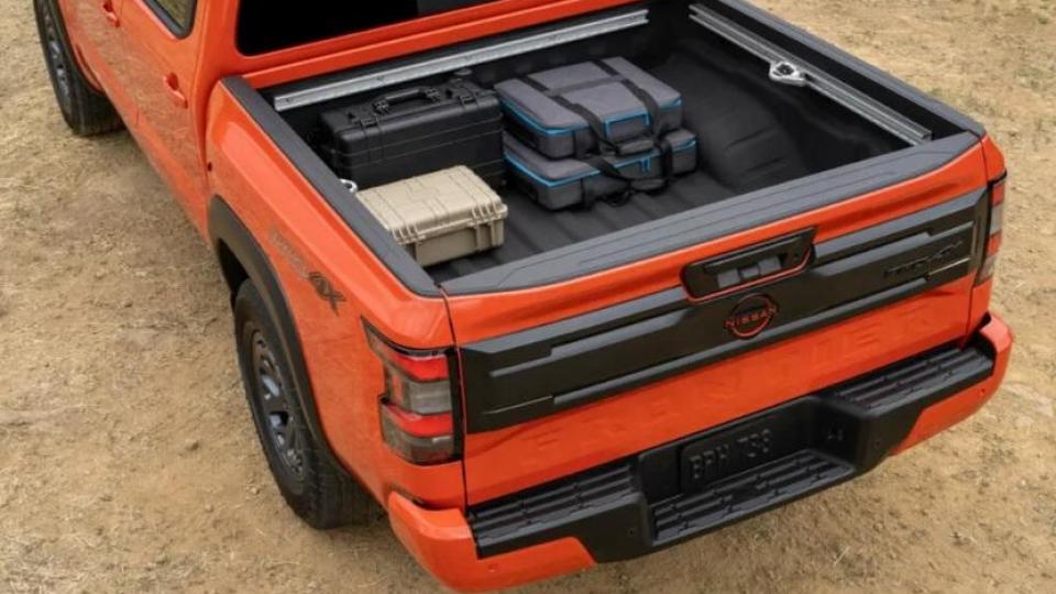 Свеж дизайн и още по-практичен: Ето какъв ще е новият Nissan Frontier СНИМКИ