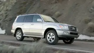 Експерт: За нищо на света не трябва да купувате Toyota Land Cruiser втора ръка