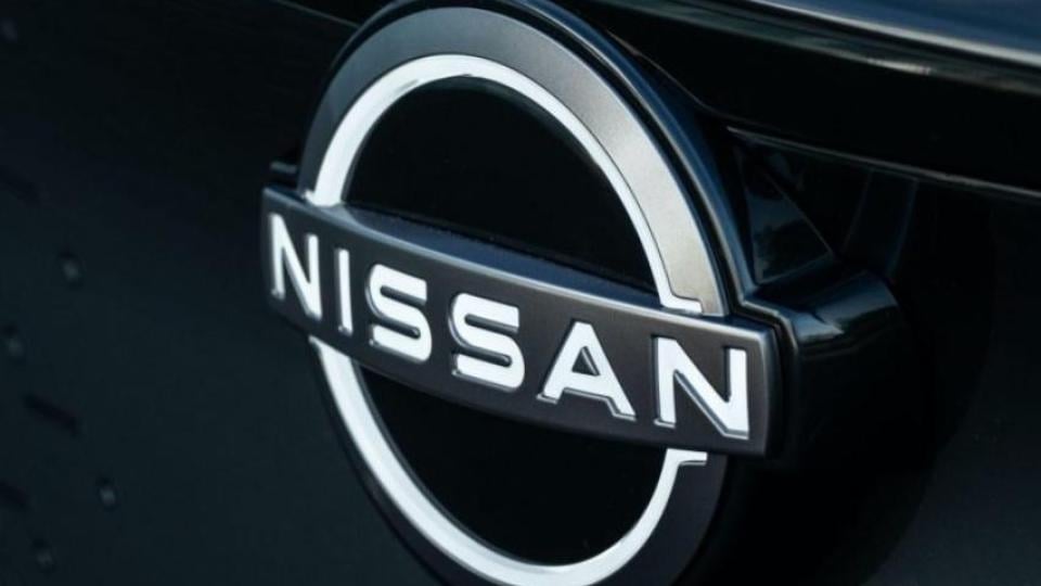 Шпионски СНИМКИ показват как ще изглежда новият Nissan Leaf  СНИМКИ