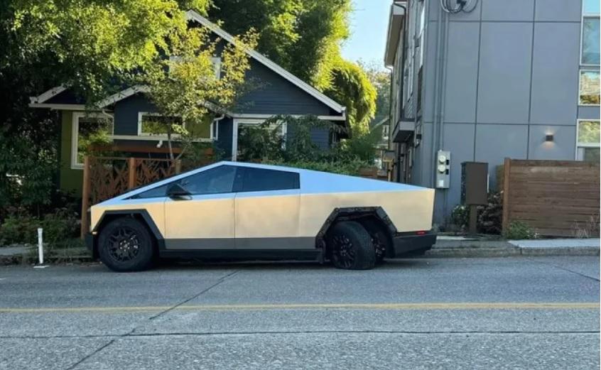 Изоставиха на улицата Tesla Cybertruck, направиха й импровизиран мемориал СНИМКИ