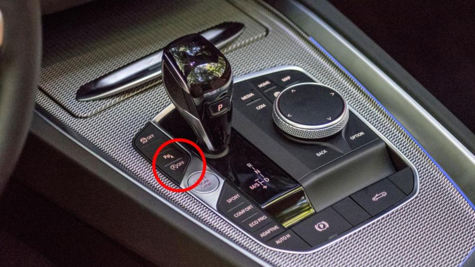 Искат забрана на най-мразената автомобилна „екстра“