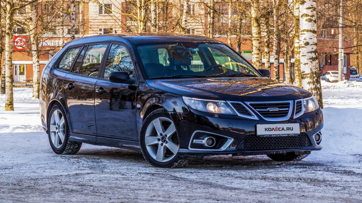 Сборник от нетипични черти: Какво е да си собственик на Saab 9-3 SportCombi (СНИМКИ)