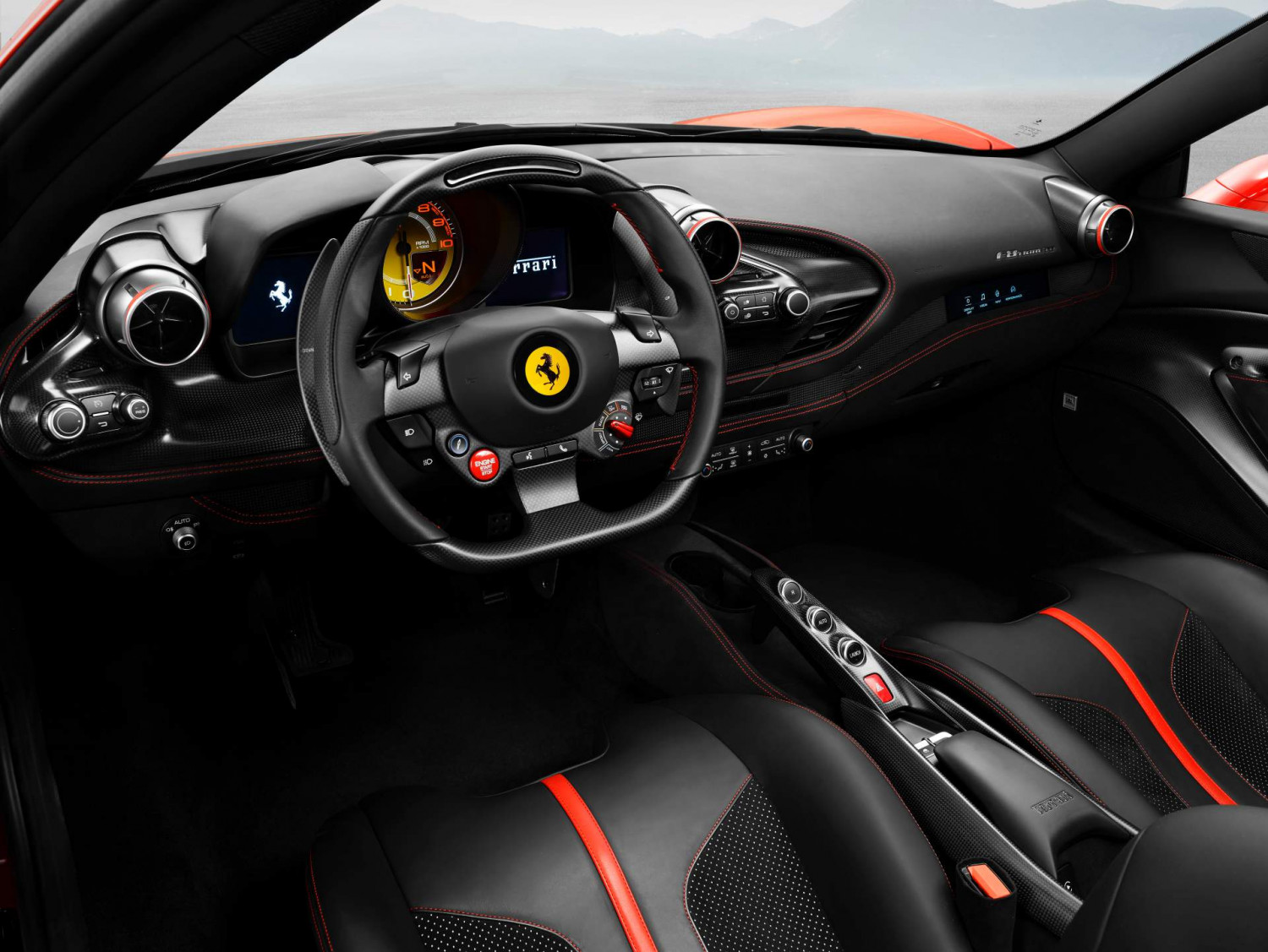 Разсекретиха напълно новата суперкола на Ferrari (СНИМКИ)