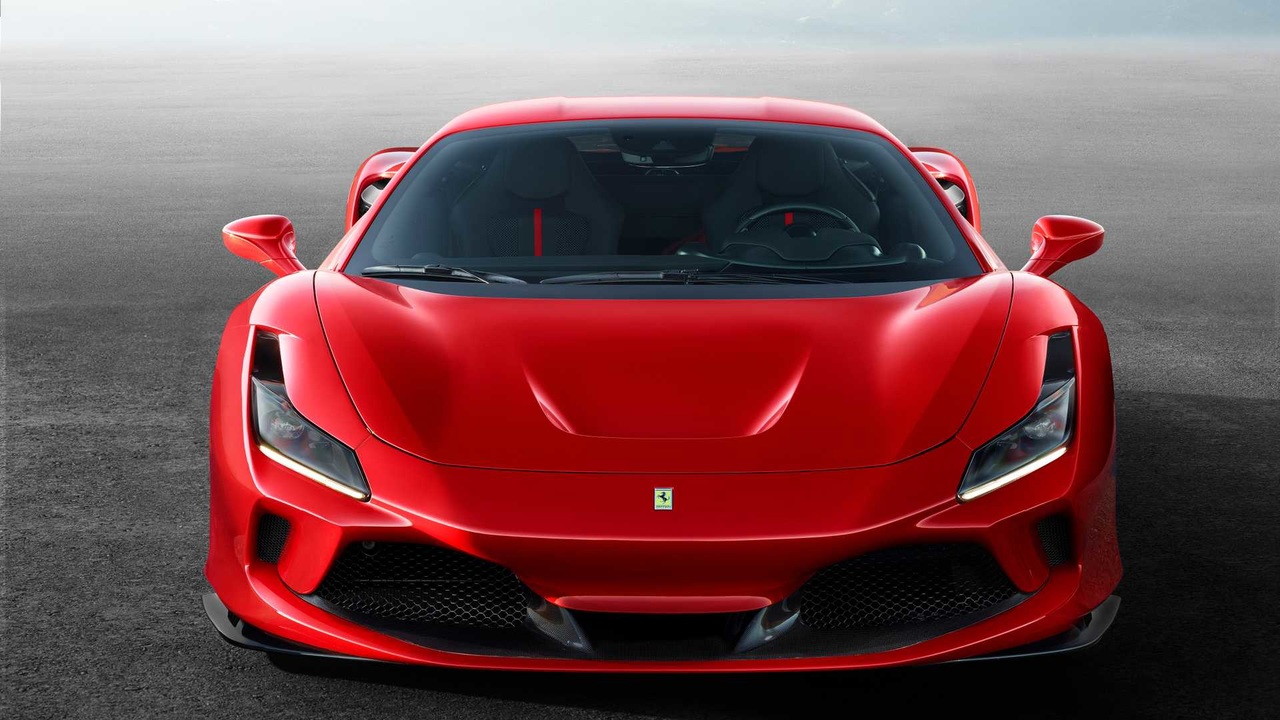 Разсекретиха напълно новата суперкола на Ferrari (СНИМКИ)