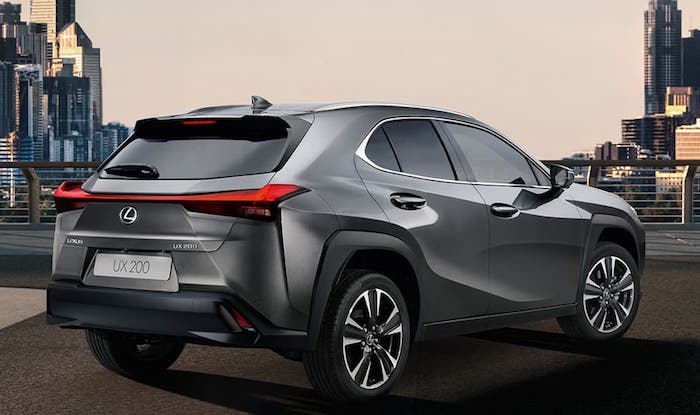 В Женева представиха обновения Lexus UX (СНИМКИ)