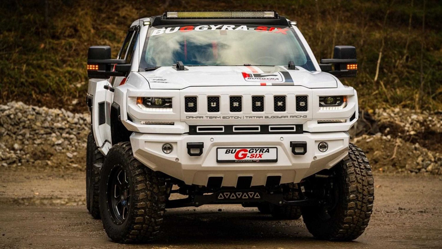 Вижте чудовището на шест колела Bureko Chevrolet Silverado 6x6 (СНИМКИ/ВИДЕО)