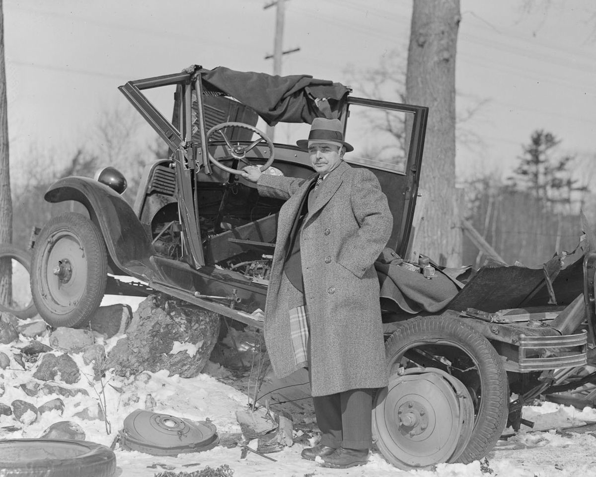 Потресаващи СНИМКИ на автомобилни катастрофи от 1930-те години