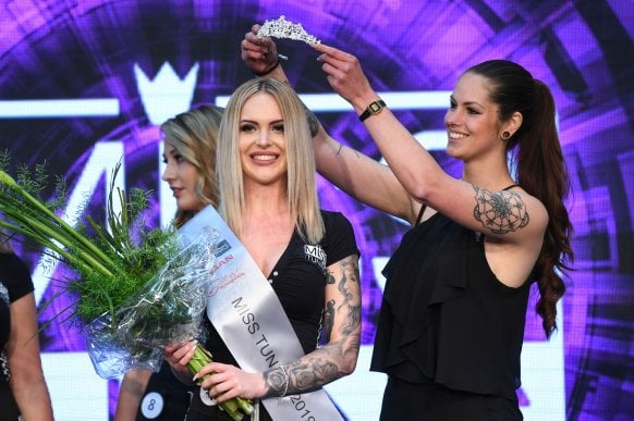 Вижте сексапилната победителка в конкурса Miss Tuning 2019 (СНИМКИ/ВИДЕО)