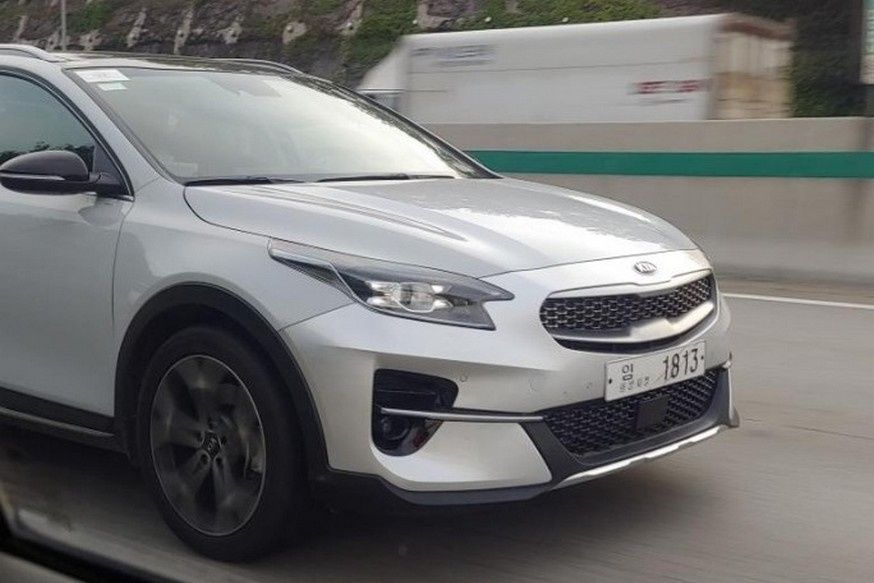 Разсекретиха напълно очаквания кросоувър Kia Xceed (СНИМКИ)