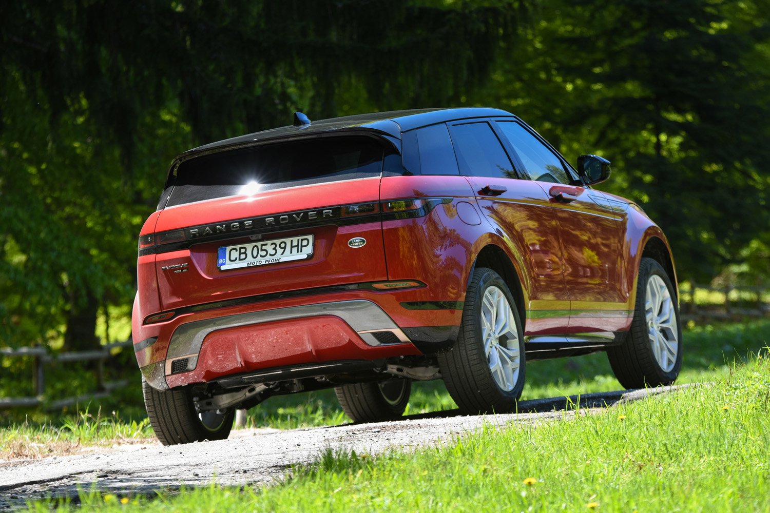 Новият Range Rover Evoque идва у нас с модерни технологии и двигатели