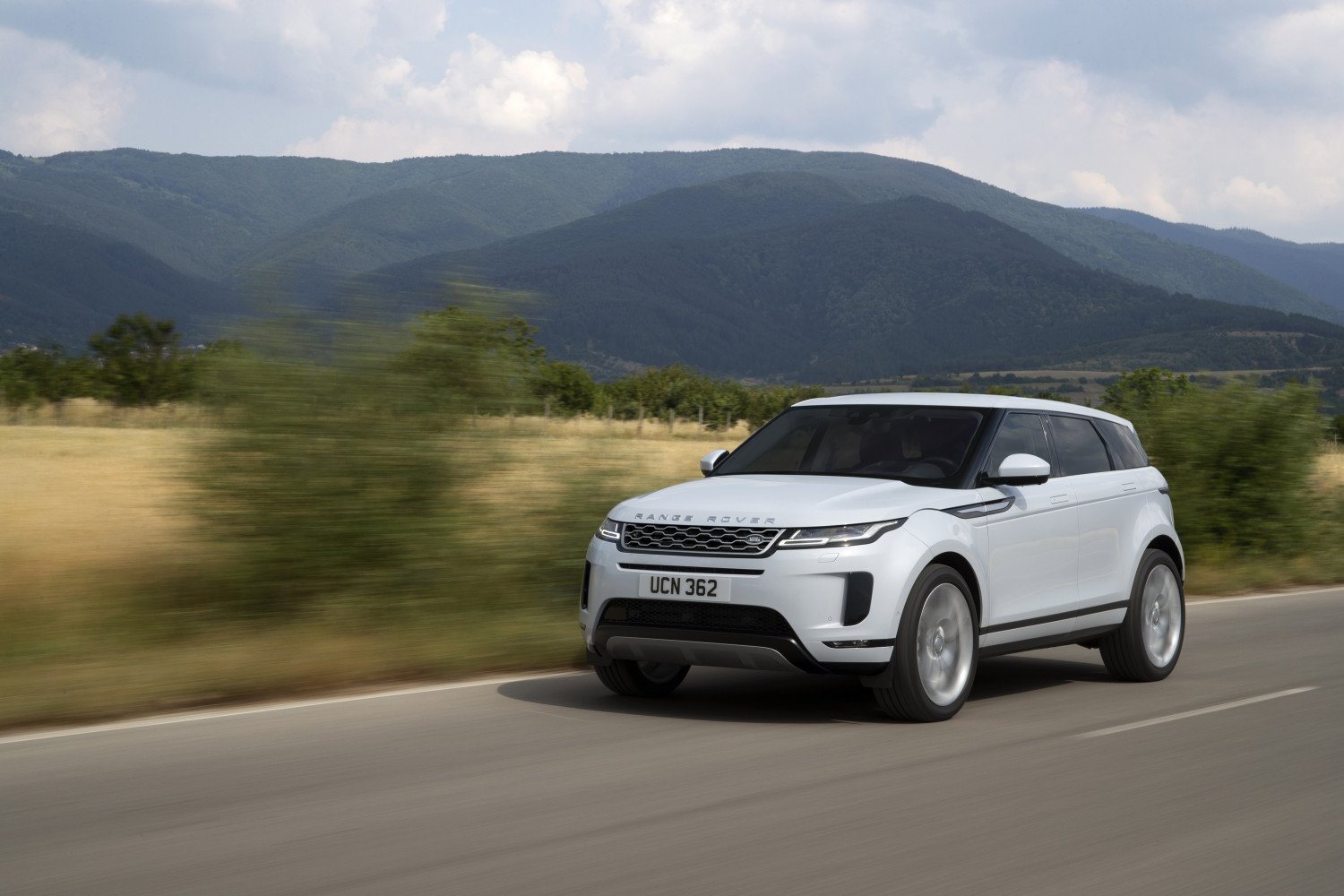 Новият Range Rover Evoque идва у нас с модерни технологии и двигатели