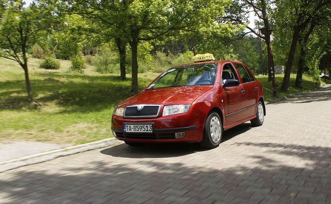 Шофьор навъртя 1 милион км с Skoda Fabia 2003, вижте как изглежда (СНИМКИ)