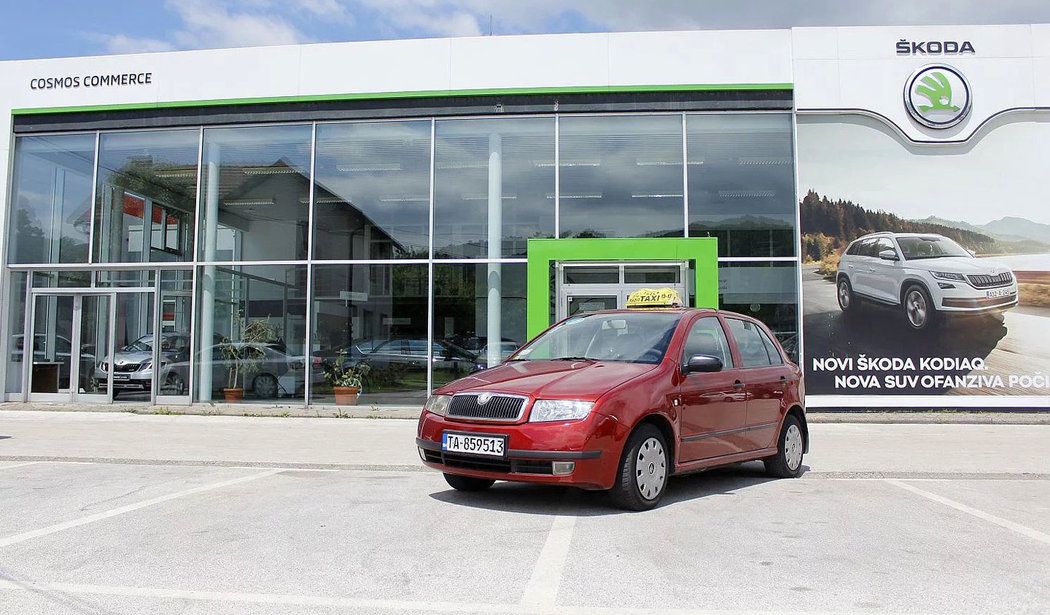 Шофьор навъртя 1 милион км с Skoda Fabia 2003, вижте как изглежда (СНИМКИ)