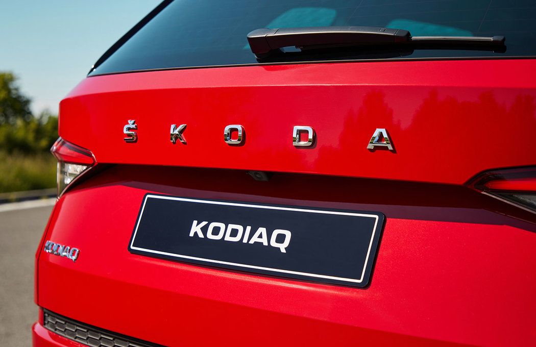 Skoda внезапно показа новите Kodiaq и Karoq (СНИМКИ)