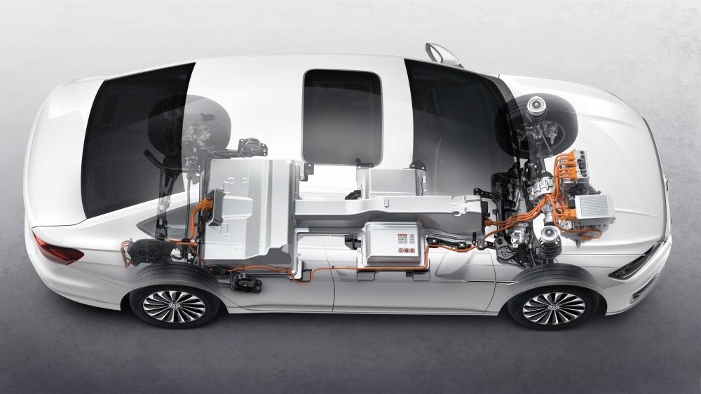 Volkswagen създаде бюджетен електромобил СНИМКИ