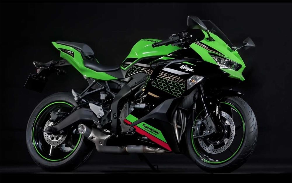 Представиха най-мощния мотоциклет - Kawasaki Ninja ZX-25R СНИМКИ