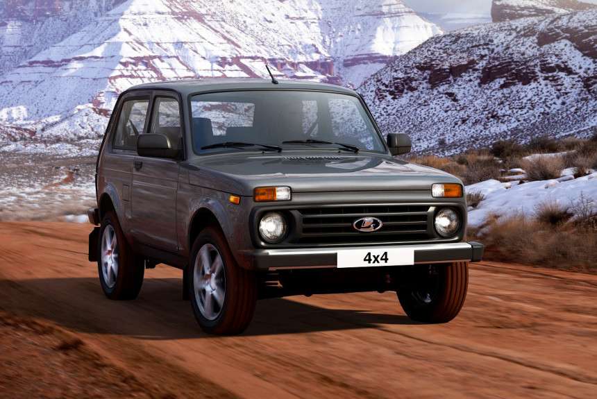 Новата Lada 4x4 е напълно разсекретена на официални СНИМКИ