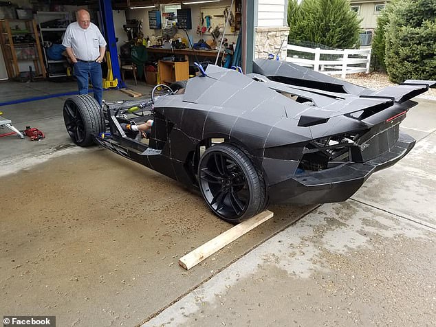 Баща и син си сглобиха Lamborghini с 3D принтер, но после стана чудо невиждано ВИДЕО