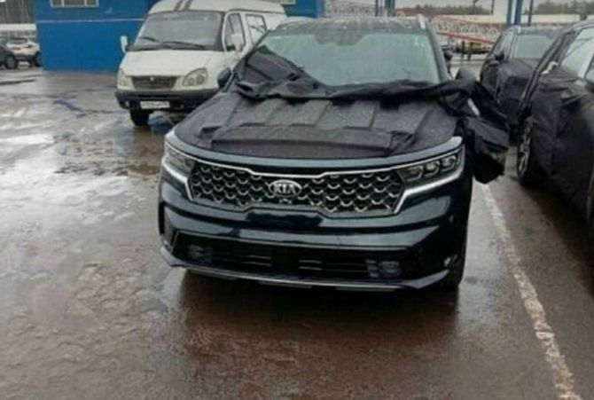 Стилен и агресивен: Разкриха новия Kia Sorento преди премиерата СНИМКИ