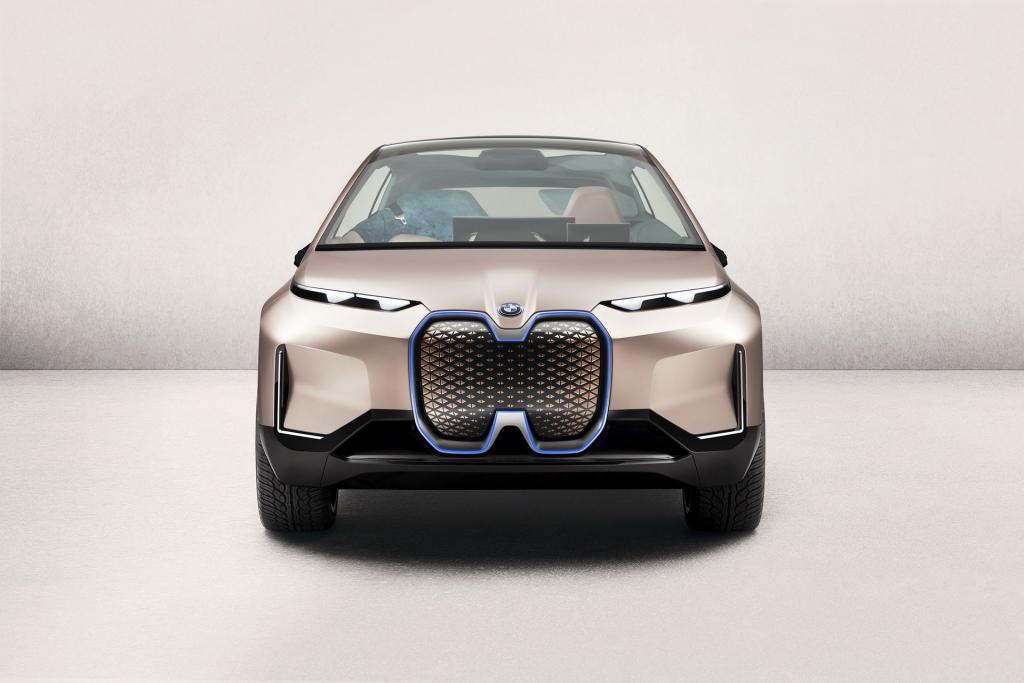 Ето с какво ще ви удиви BMW iNEXT СНИМКИ