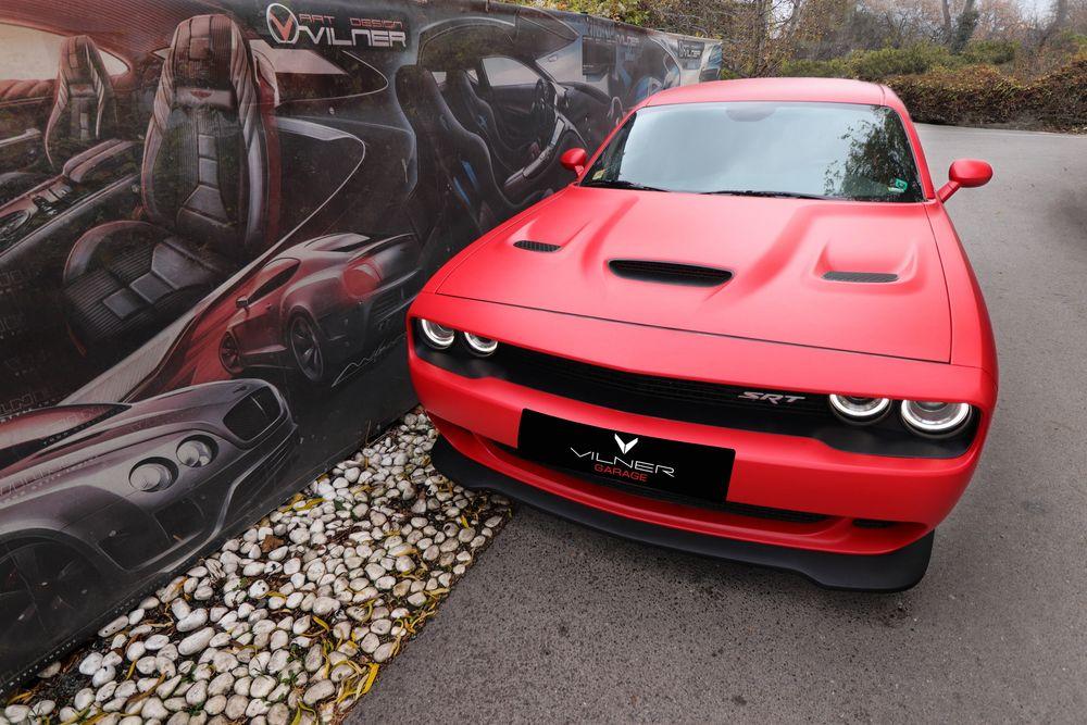 Българи показаха дяволския Dodge Challenger SRT Hellcat СНИМКИ