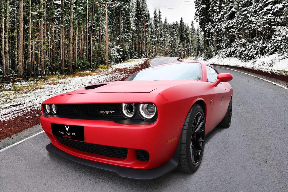 Българи показаха дяволския Dodge Challenger SRT Hellcat СНИМКИ