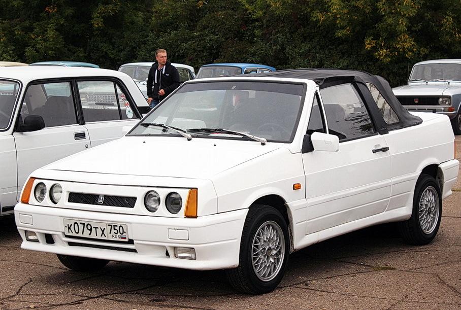 Вижте как изглежда редкият експортен кабриолет Lada "Наташа" ВИДЕО