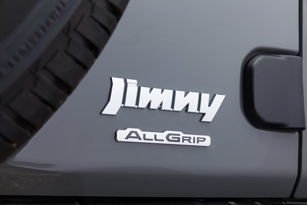 Разсекретиха удължения семеен Suzuki Jimny СНИМКИ