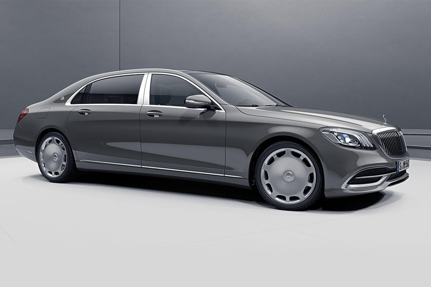 Лукс и стил: Mercedes пусна колекционерски Maybach Grand Edition СНИМКИ