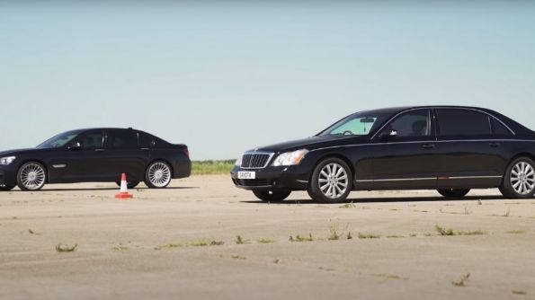 Автобитка с двигатели V12: BMW 760Li срещу Maybach ВИДЕО