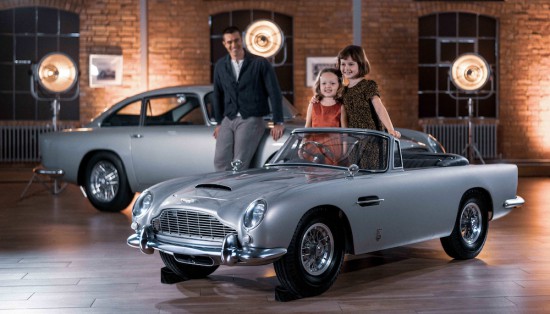 Aston Martin представи изумителна версия на DB5 за деца СНИМКИ